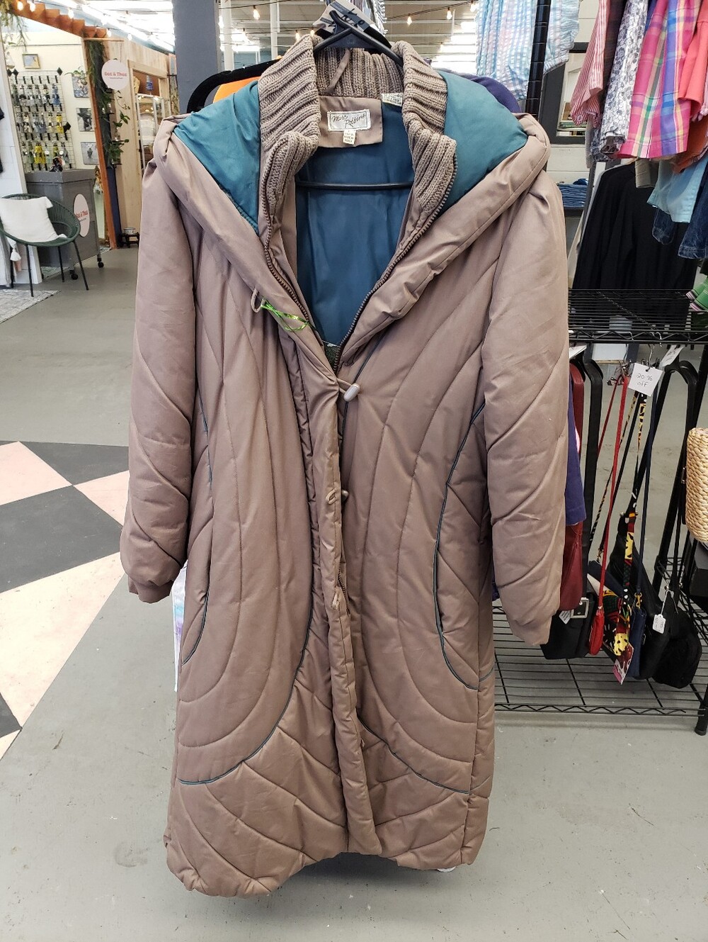 Vintage 1980s Puffer Jacket